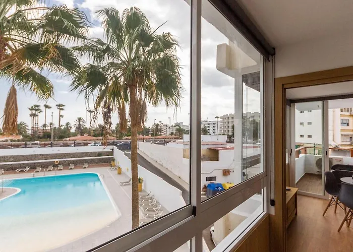 Cozy Holiday Home In Playa Del Ingles
